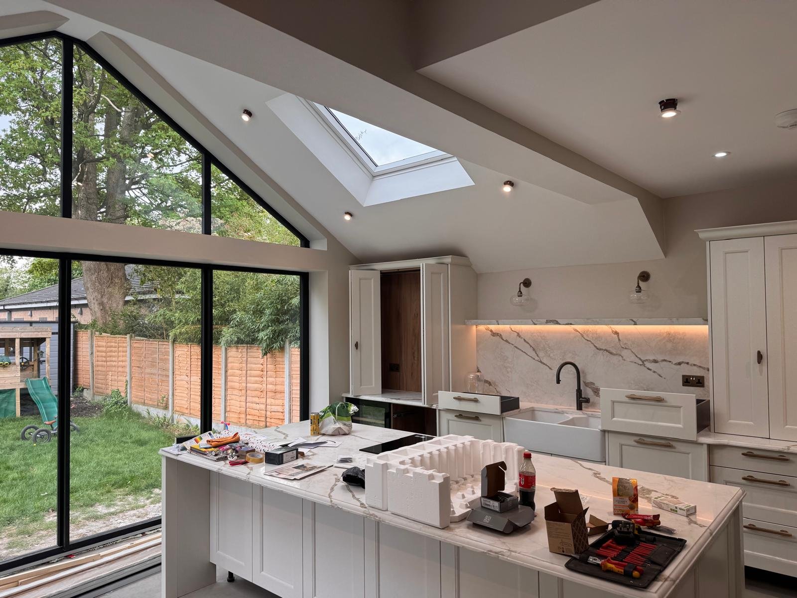 Kitchen extension with roof lantern